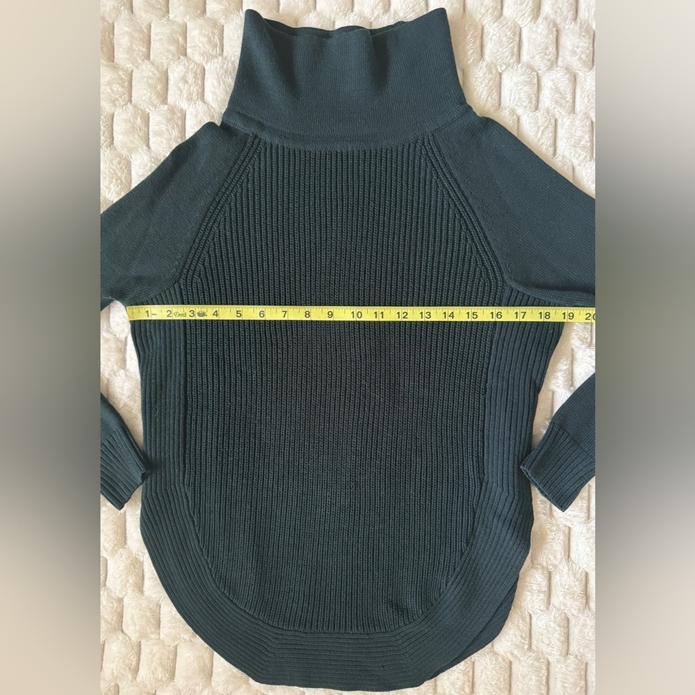 Athleta Ravine Merino Wool Blend Funnel Neck Tunic Sweater Hunter Green XXS EUC - Picture 6 of 10